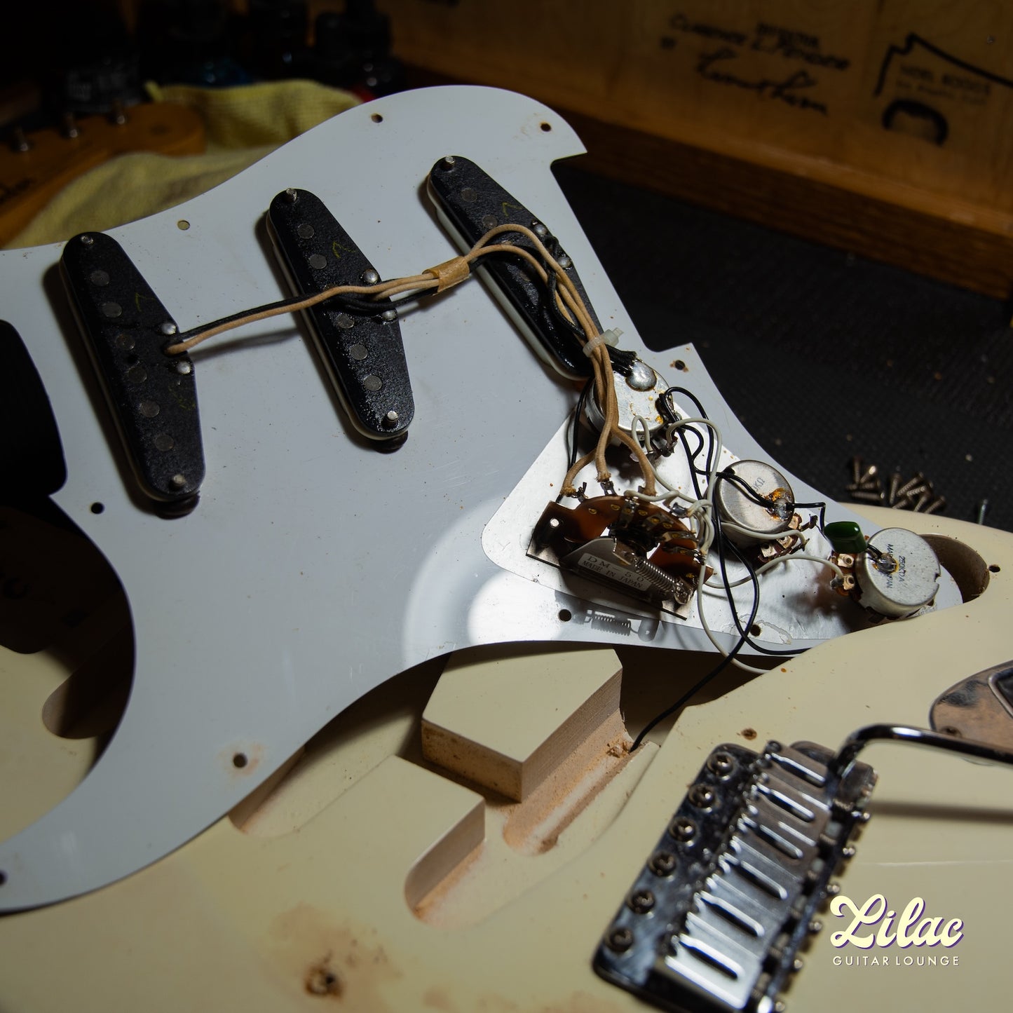 1983 Fender Japan Stratocaster ST-62-65 - Olympic White