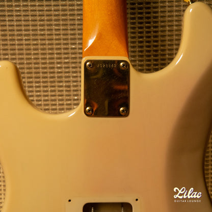 1988 Fender American Vintage '62 Stratocaster - "Mary Kaye" Blond