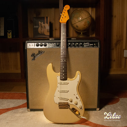 1988 Fender American Vintage '62 Stratocaster - "Mary Kaye" Blond