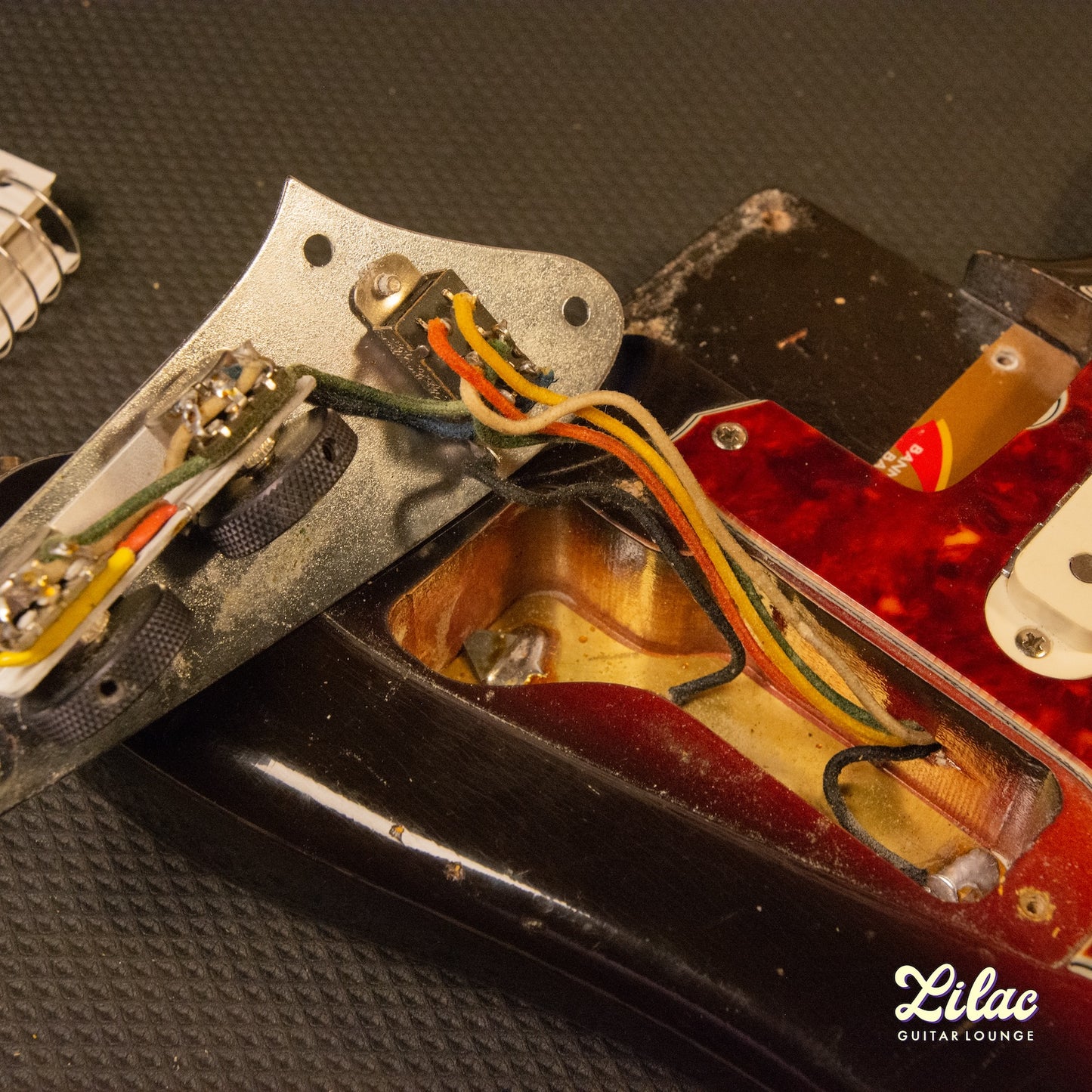 1962 Fender Jaguar - Sunburst (Collector's Grade)